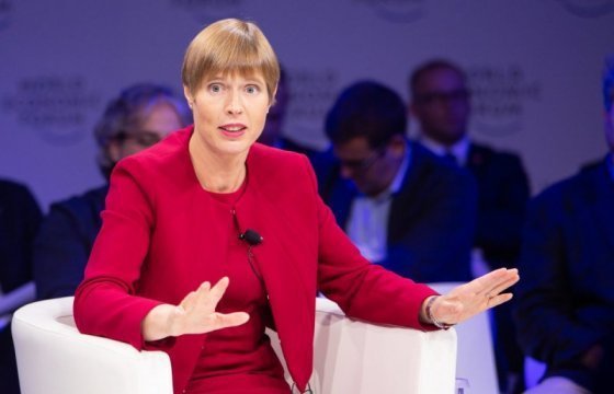 Президент Эстонии призвала жителей страны не выходить из дома