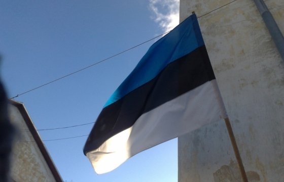 В Эстонию прибыли 12 военных беженцев