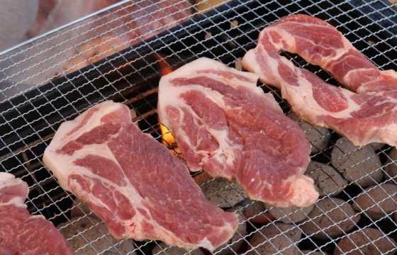 Литва может ужесточить импорт свинины из Польши