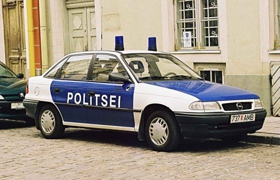 Автоугонщику из Литвы при задержании эстонские полицейские прострелили ногу