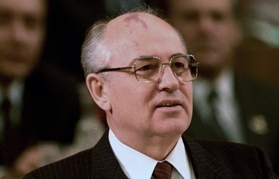 В Германии установили памятник Горбачеву