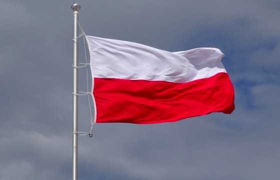 Сейм Польши разрешил голосовать по почте на президентских выборах