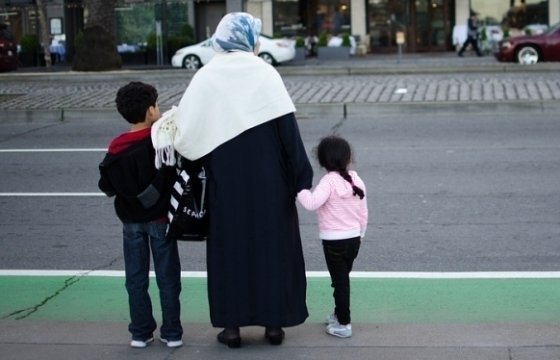 Эстония приняла еще 13 беженцев из Сирии и Ирака