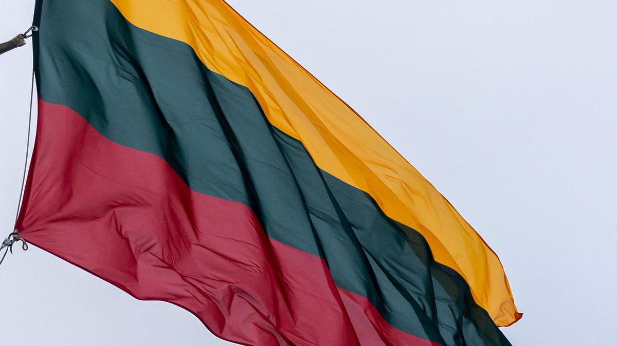 Литва снова продлевает режим чрезвычайного положения