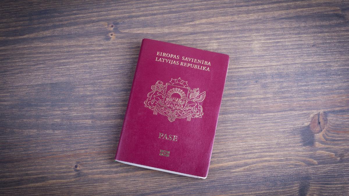 Паспорт Латвии занял седьмое место в рейтинге силы паспортов от Henley&Partners. Это лучший результат среди стран Балтии
