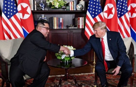 Президент США и лидер КНДР встретятся во Вьетнаме