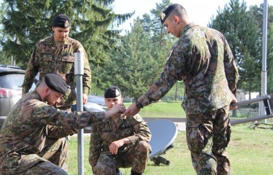 В Литву прибыли 40 военных разведчиков из Люксембурга