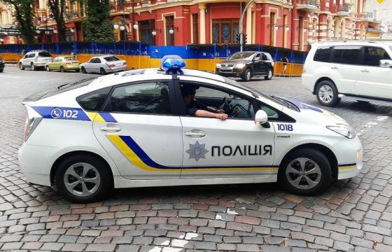 В Киеве полиция вызвала на допросы десять человек за нападения на банки