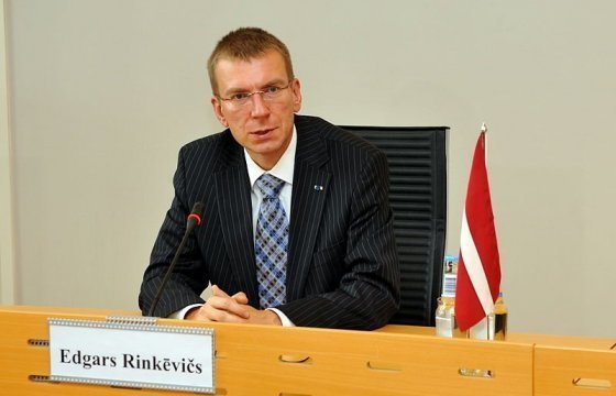 Глава МИД Латвии призвал не считать репатриантов врагами