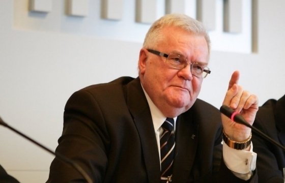 Сависаар попросит судью проверить обоснованность отстранения его от должности мэра Таллина
