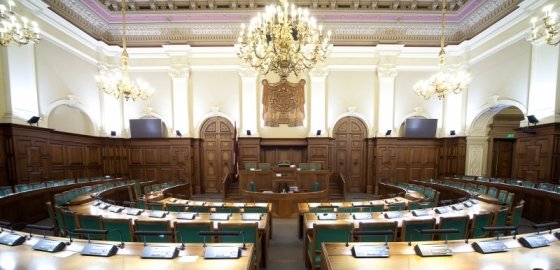Оппозиция Латвии назвала план государственного бюджета убогим
