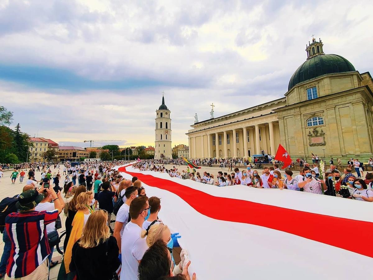 Акция «Путь свободы» в Вильнюсе, 23 августа 2020 года. Фото: Elena Grimalienė , Facebook