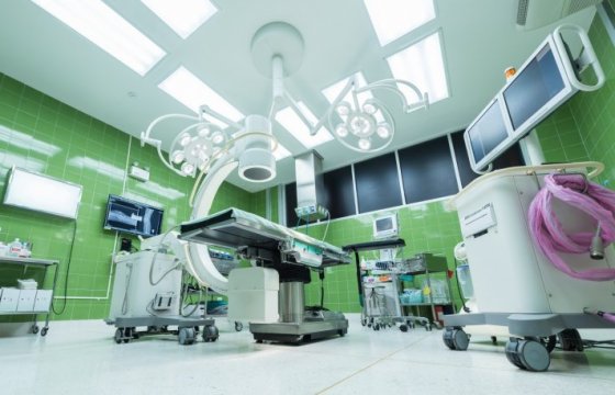 Больницы Латвии прекращают плановые операции