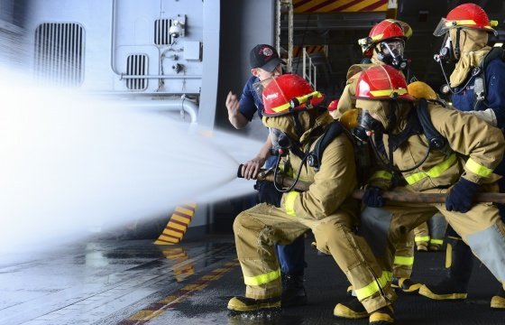 Главе МВД Латвии пожаловались на «нелояльного» пожарного