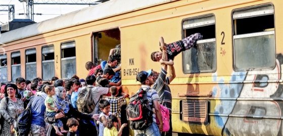 Министр благосостояния Латвии: «Необходимо следить, чтобы не происходило концентрации прибывающих беженцев»