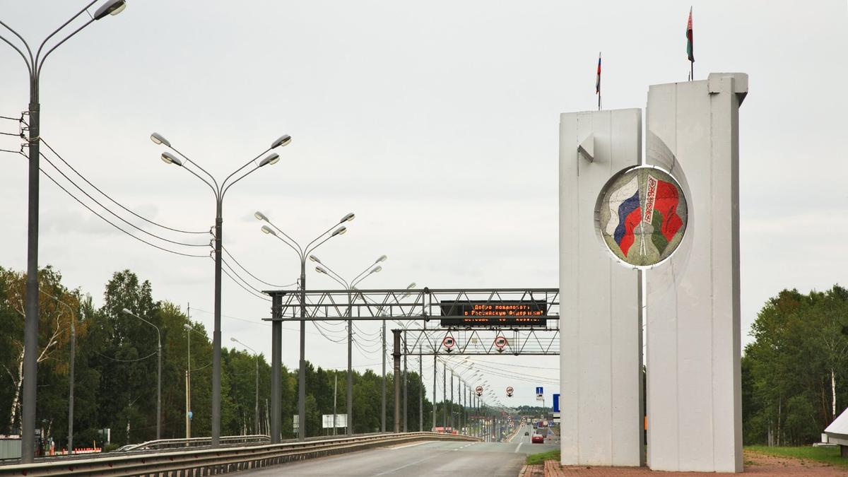 В Латвии депутатам самоуправлений запретили поездки в Россию и Беларусь