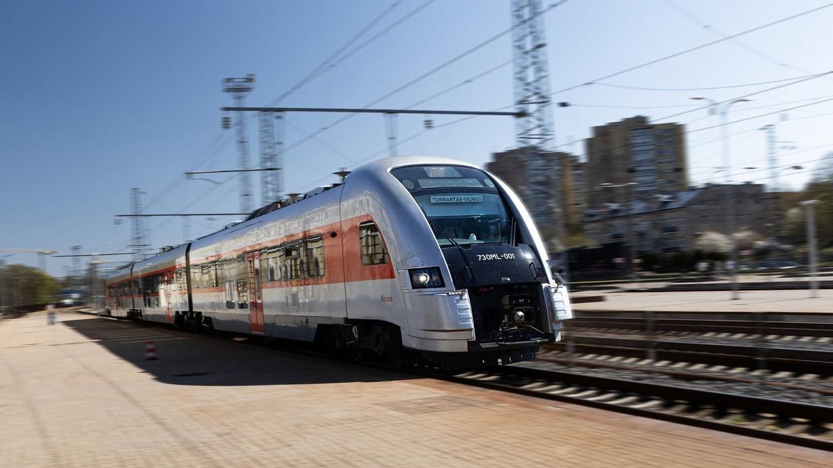 В Литве с 9 октября вводят скидку в 50% на билеты на поезда по внутренним маршрутам из-за роста цен на топливо