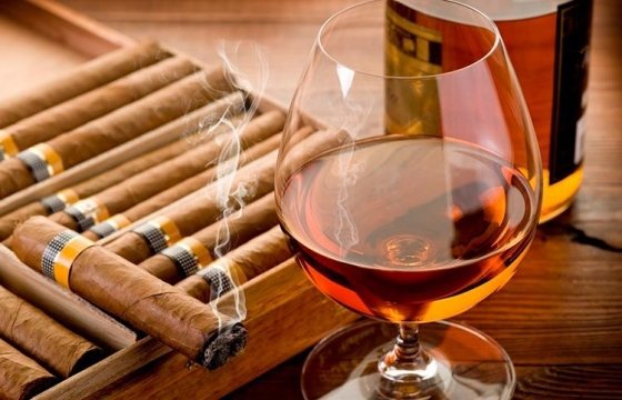 В Эстонии ужесточат табачную и алкогольную политику