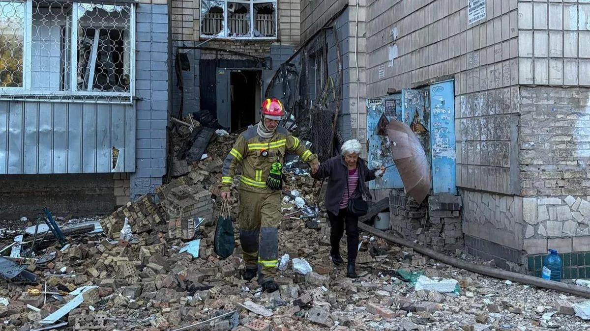 Российские войска ударили по Киеву: погибли двенадцать человек, пострадали более тридцати человек