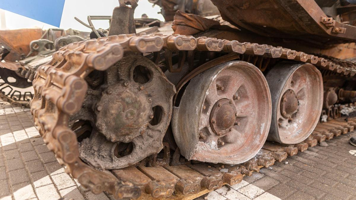 Эстонская полиция: подбитый российский танк — это не мемориал