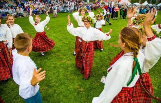В 2020 году на Лиго жители Латвии будут отдыхать 5 дней подряд