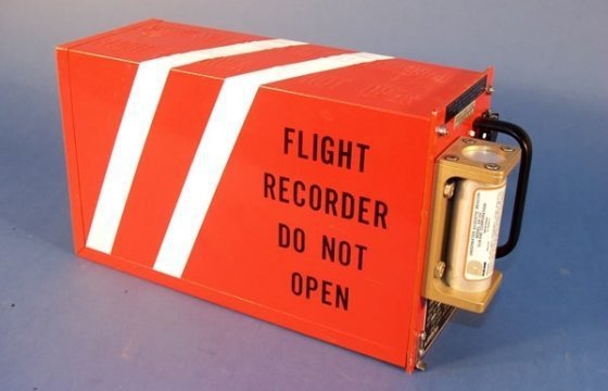 Спасатели нашли второй черный ящик на месте крушения Ан-148