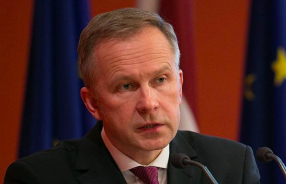 К президенту Банка Латвии применен статус задержанного