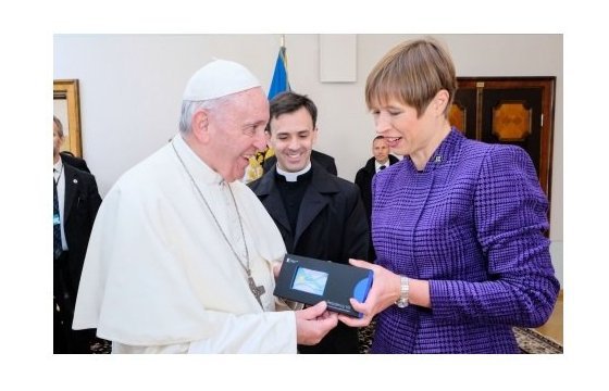 Папа Римский стал э-резидентом Эстонии