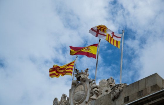Заместитель премьера Испании временно возглавит Каталонию
