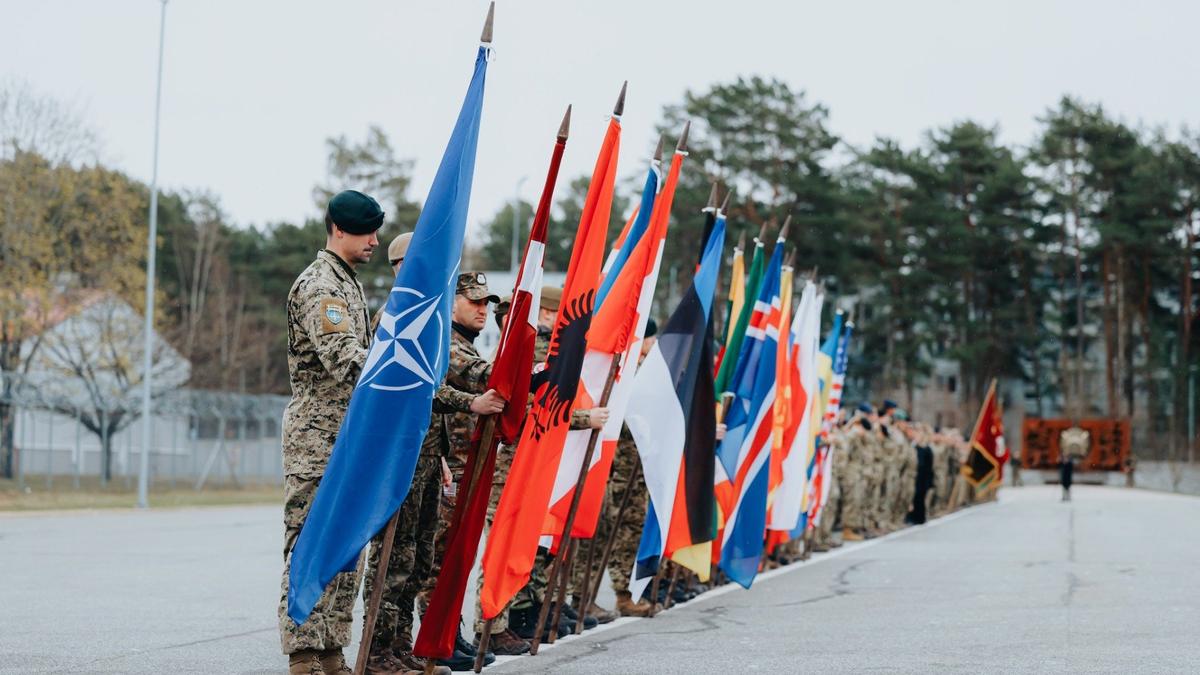 НАТО укрепляет восточный фланг: новый корпус позволит быстро перебрасывать войска в страны Балтии — Reuters