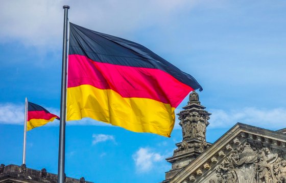 Власти Германии ввели жесткий карантин по всей стране