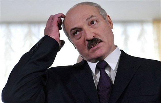 Лукашенко откладывает «налог на тунеядство» на год