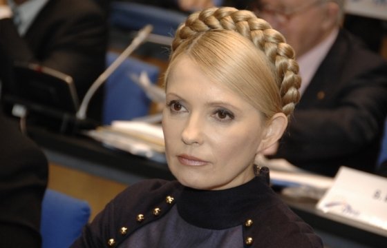Тимошенко: из-за военного положения украинцы массово покидают страну