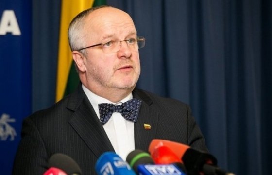 Министр обороны Литвы не подписал премию за книгу о советской Литве