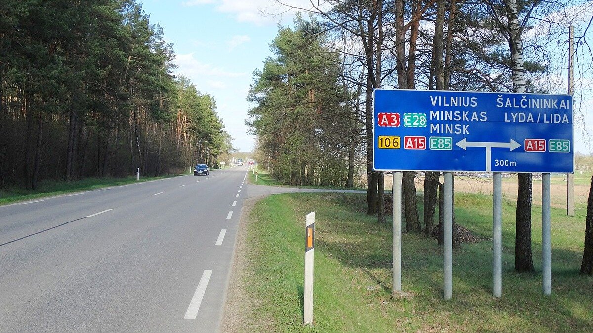 Премьер Польши подтвердил открытие двух КПП на границе с Беларусью, Минск откладывает технические переговоры с Литвой