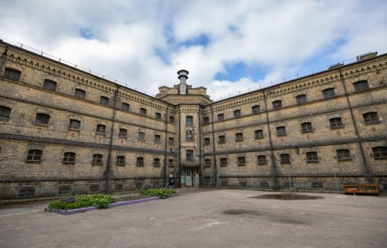 В здании бывшей тюрьмы в Вильнюсе откроют альтернативную елку