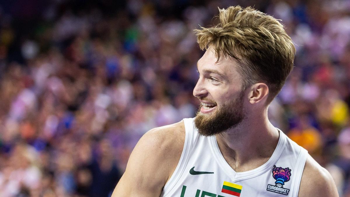 Литовский баскетболист Домантас Сабонис не едет на Матч всех звезд НБА. Это вызвало мировой скандал