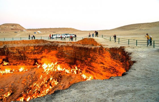 В Туркмении распорядились закрыть «Врата ада» — кратер горел полвека
