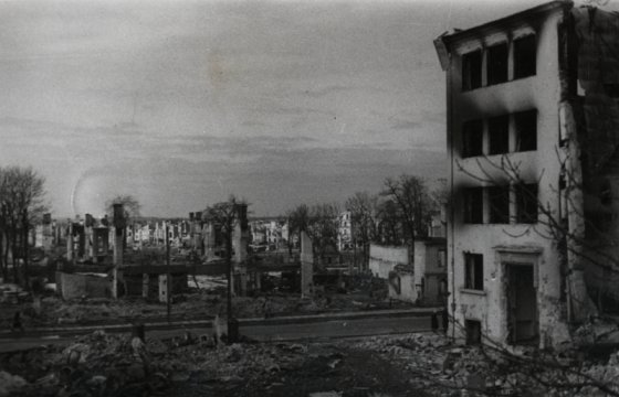 Бомбардировка Таллинна в 1944 году: как это было и что сейчас с разрушенными домами (ФОТО)