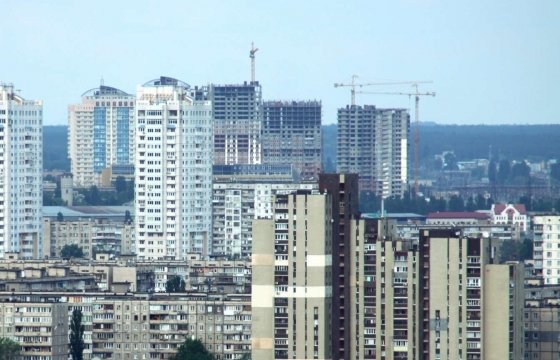 Около 75% проверяемых в Латвии зданий не соответствуют строительным требованиям