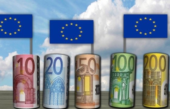 Минфин Латвии призывает приложить максимум усилий, чтобы не утратить финансирование ЕС