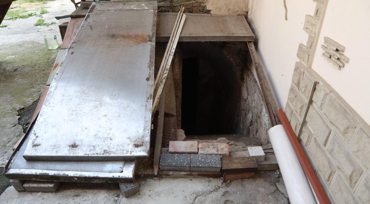 Вход в убежище на улице Михаила Когэлницеану в Кишиневе. Фото: Ziarul de Gardă