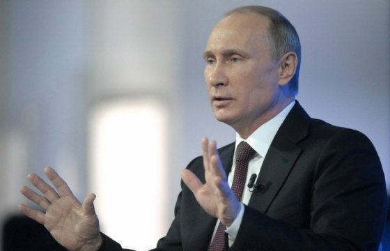 Почти 40% россиян не хотят видеть Путина президентом