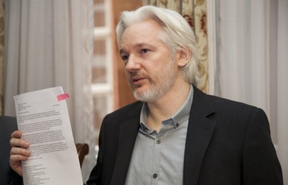 Основатель «WikiLeaks» подтвердил готовность сдаться властям США