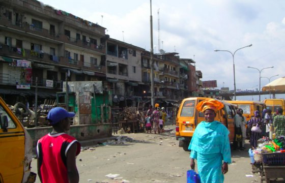 В Нигерии обрушилось здание начальной школы