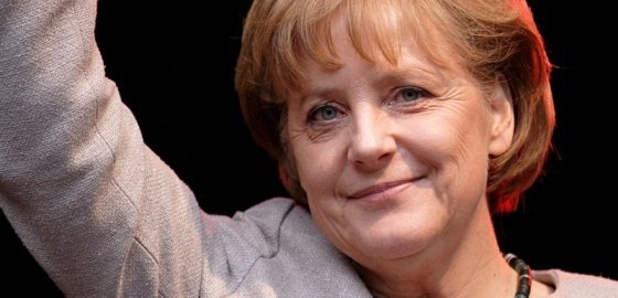 Меркель допустила возможное ужесточение миграционного законодательства