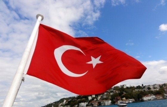 Смертник подорвал себя в ходе спецоперации в Турции