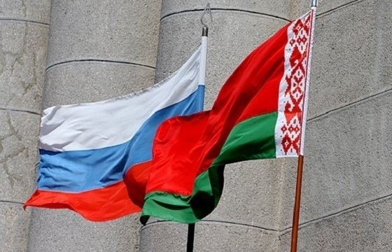 Белорусская сборная пронесла российский флаг на открытии Паралимпиады