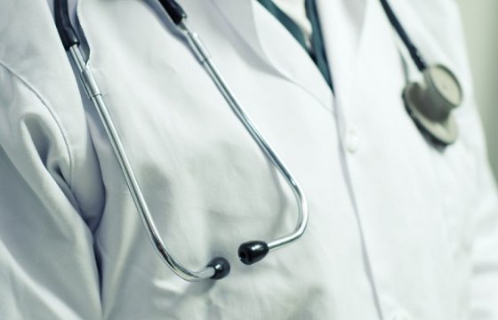 Латвийские врачи призывают ввести жесткие ограничения: впереди коллапс системы здравоохранения