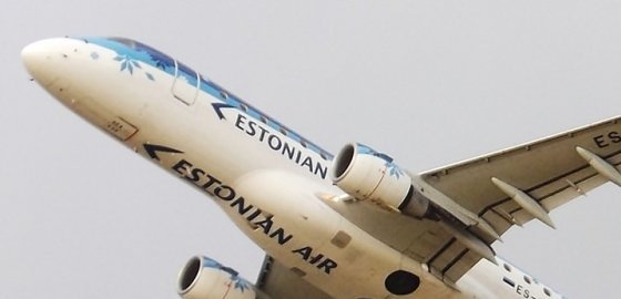 Estonian Air начинает консультации по вопросам сокращений